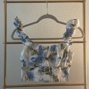 Crop top from Abercrombie and Fitch. Size XS. Great quality material.
